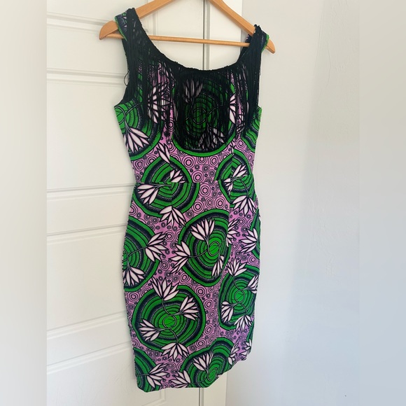 African Print Dress - Picture 5 of 9